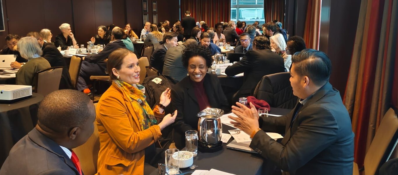 Small breakout groups, discuss challenges facing data systems and potential paths forward.